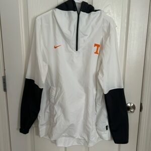 Nike Men’s U of Tennessee Vols White Windbreaker Jacket